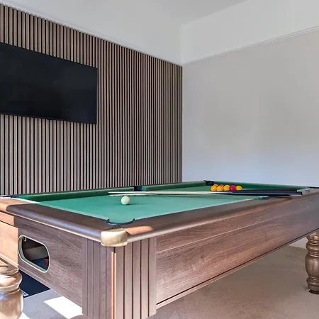 Rosemount X3 Bed Townehouse With Hot Tub & Parking, - Ridgestone Prázdninový dům *